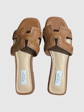 Harlien Slide Sandal - SM REBOOTED