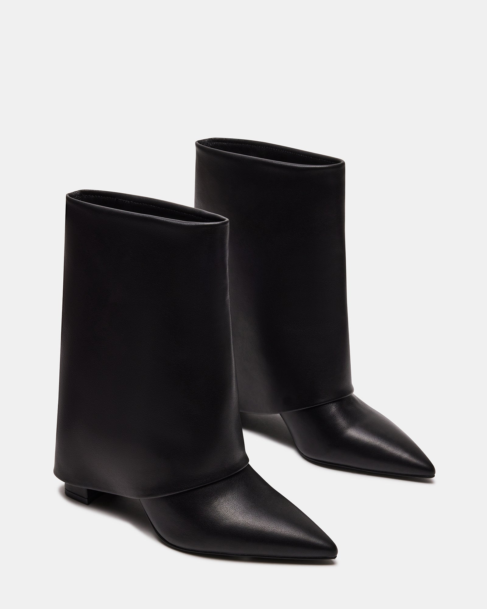 FALLON BLACK LEATHER - SM REBOOTED