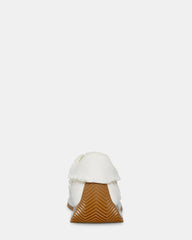 KENNIE WHITE/DENIM - SM REBOOTED