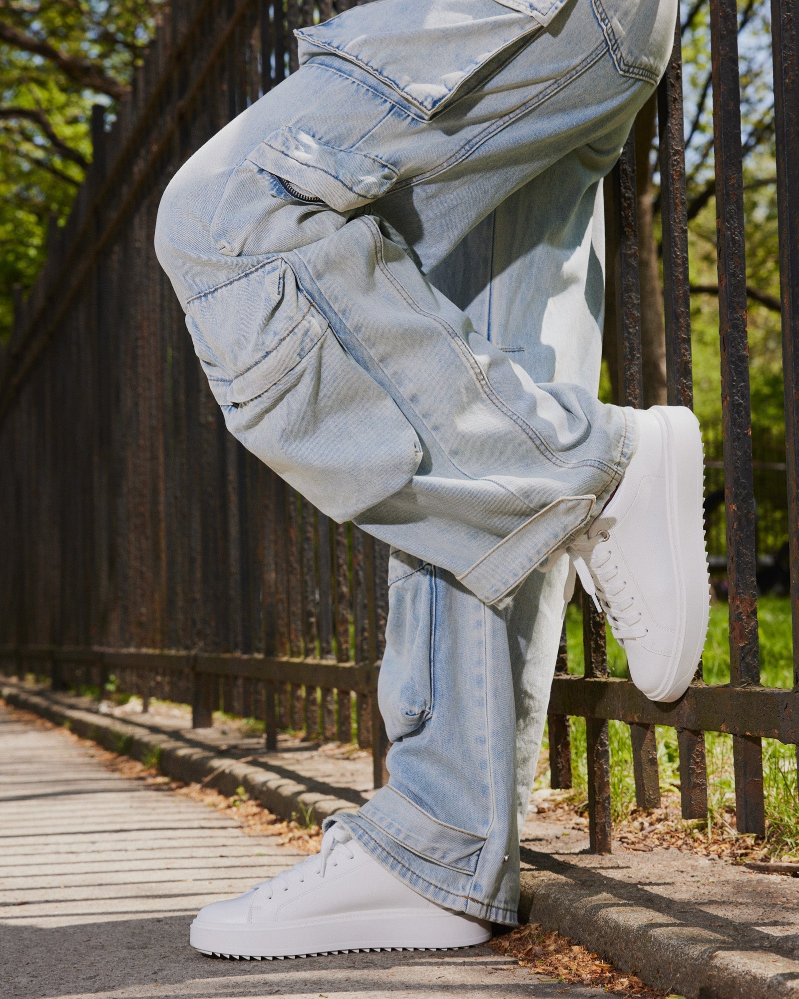 CATCHER WHITE SUEDE - SM REBOOTED