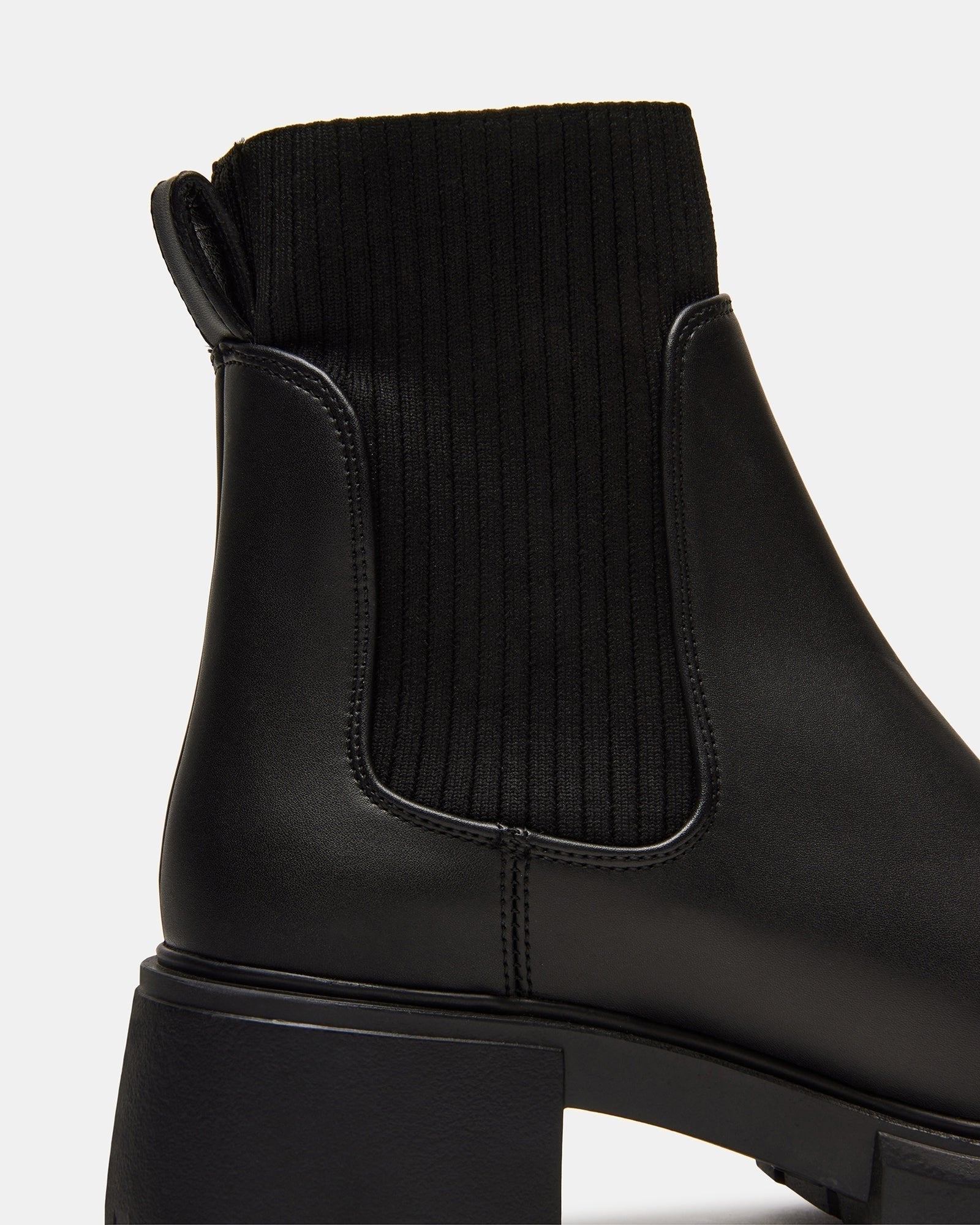 HUTCHH20 BLACK - SM REBOOTED
