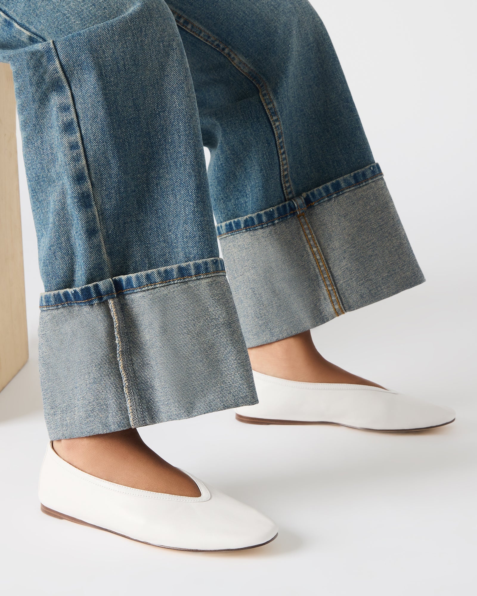 LENI WHITE LEATHER
