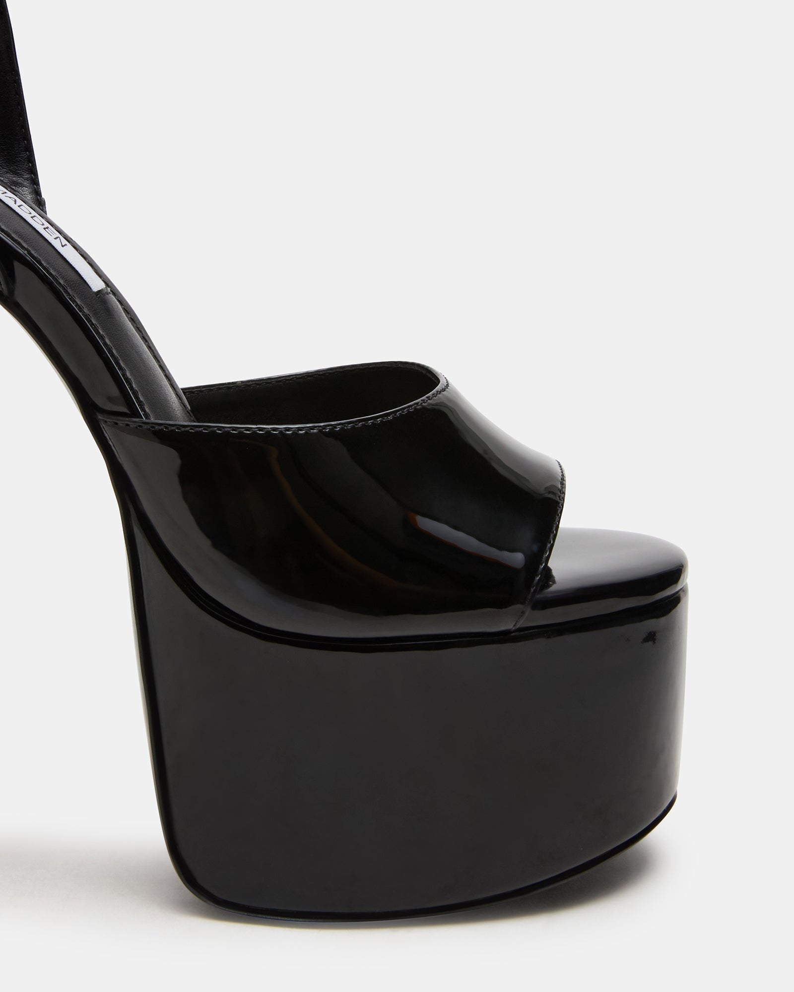 OLYSSIA BLACK