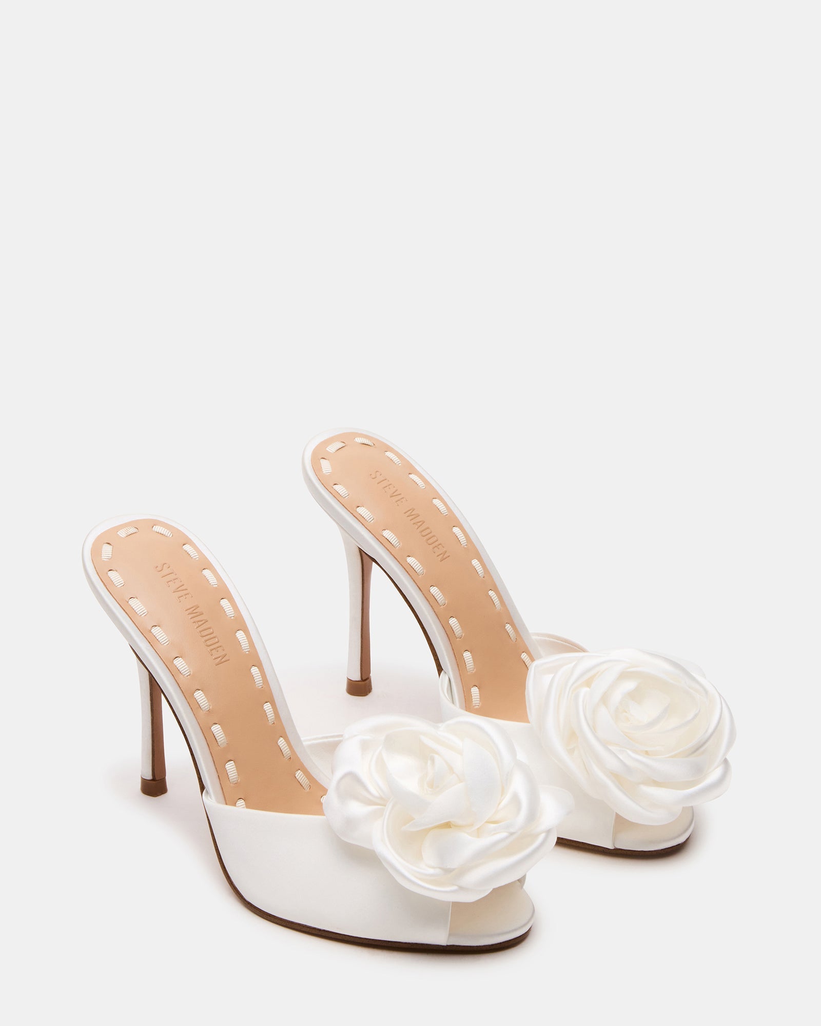 PRIYA FLOWER IVORY SATIN