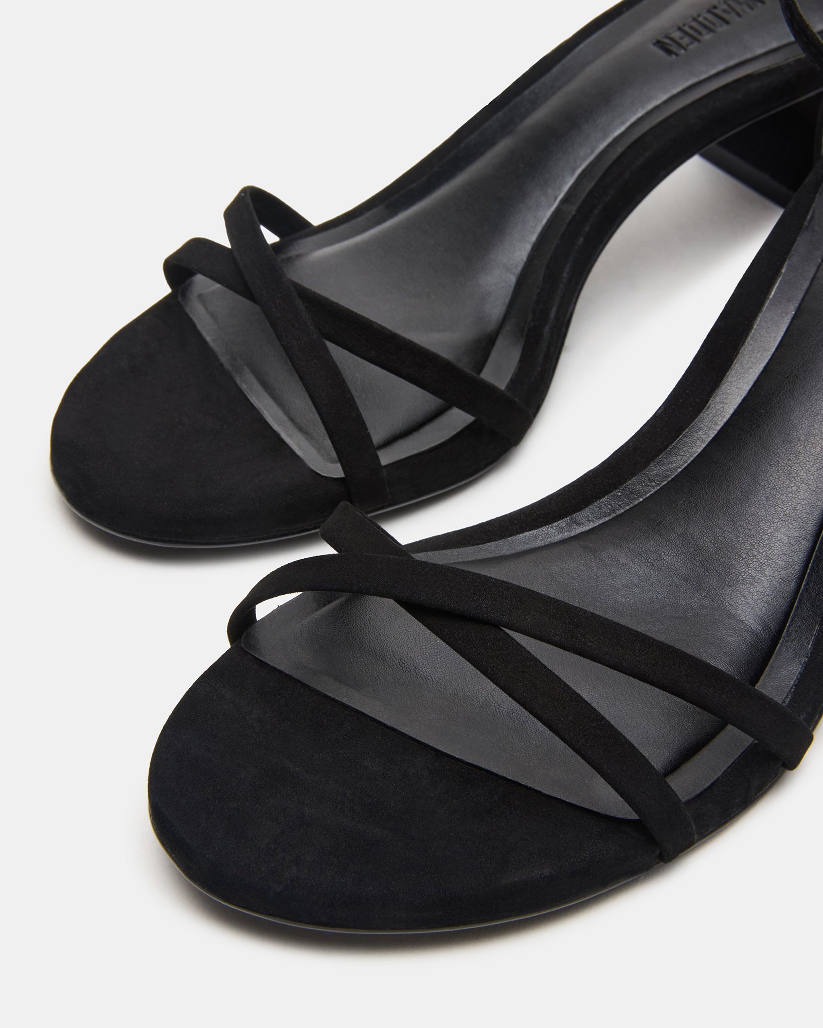 RAE BLACK NUBUCK