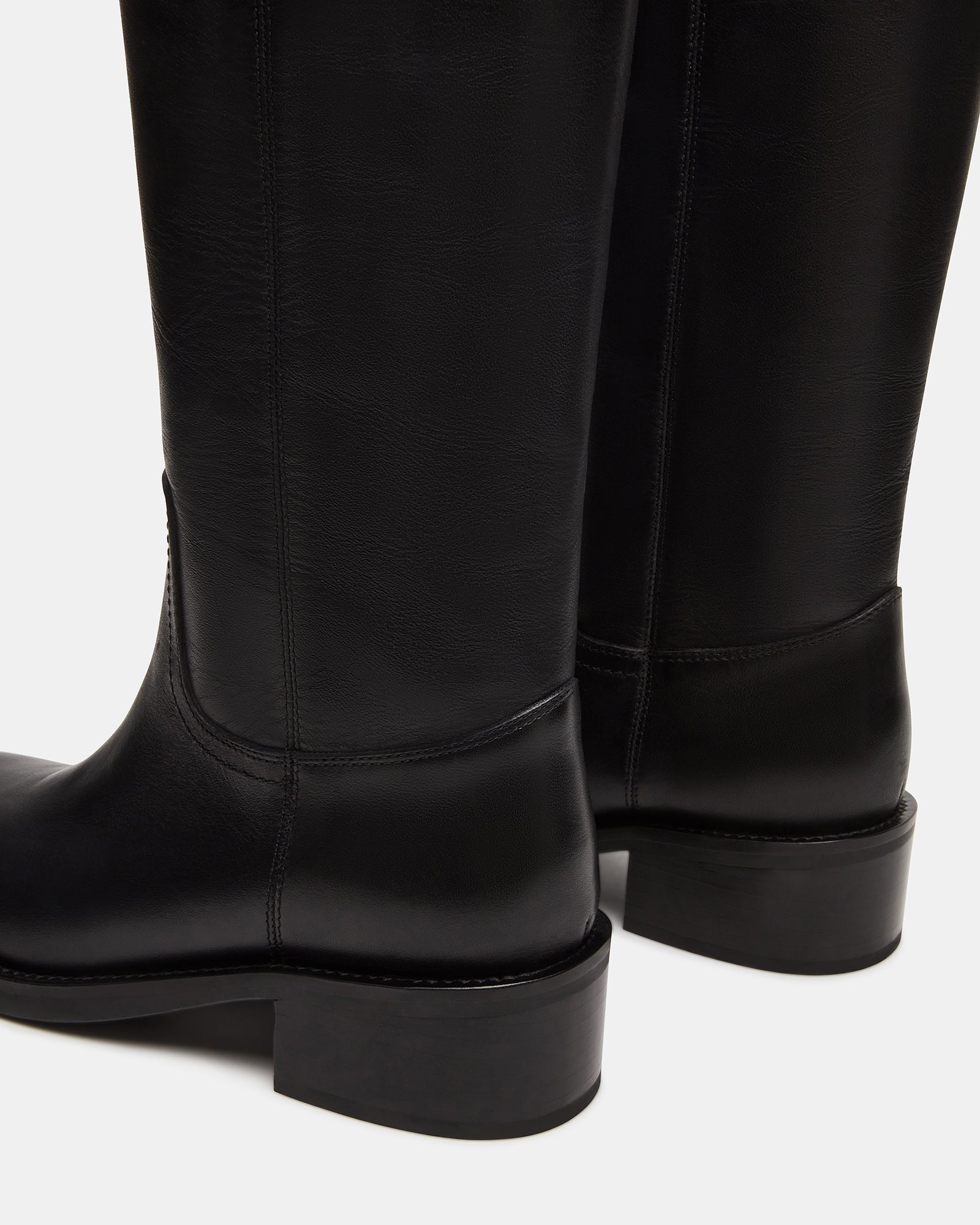 RIGGS BLACK LEATHER - SM REBOOTED