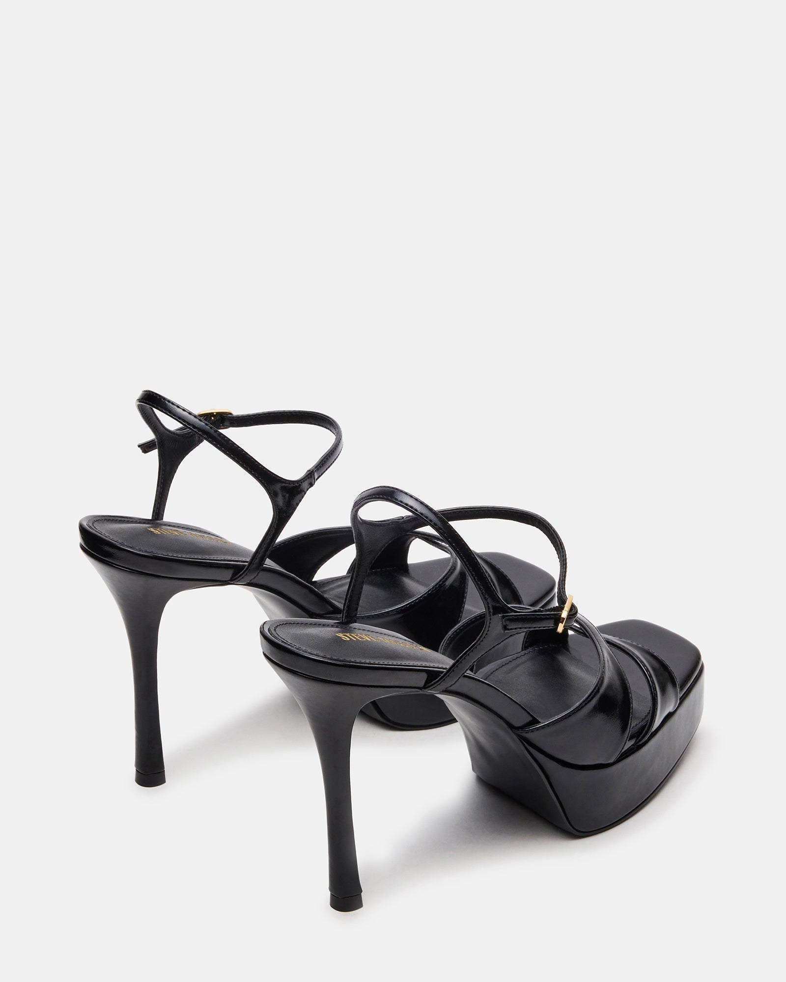 SCARLET BLACK