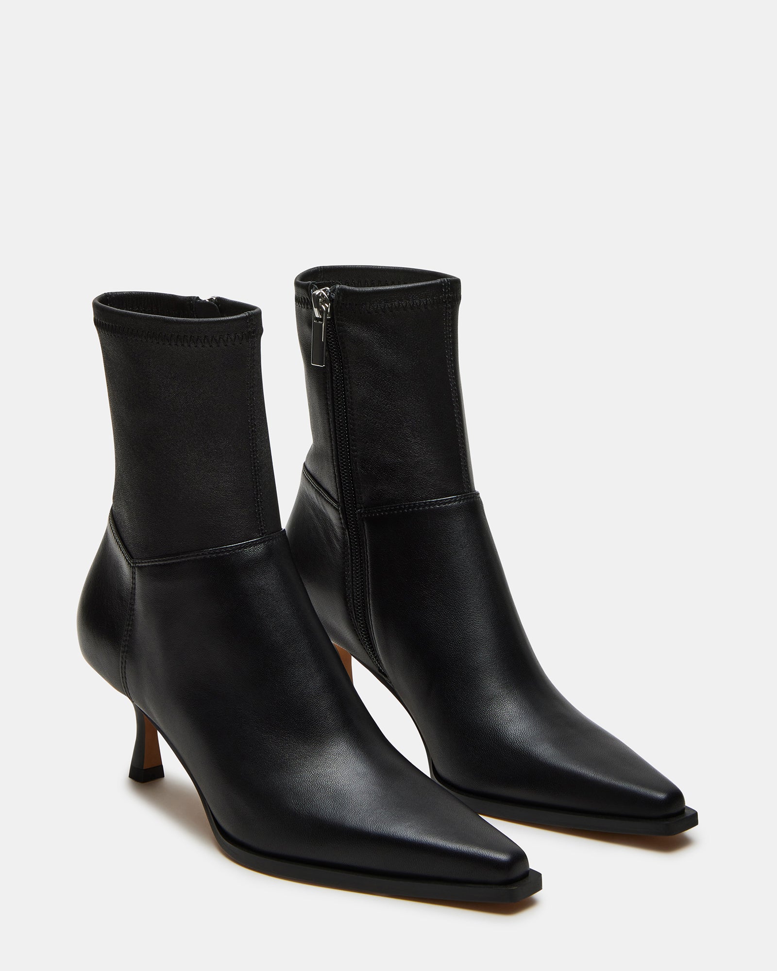 STASIA BLACK LEATHER - SM REBOOTED